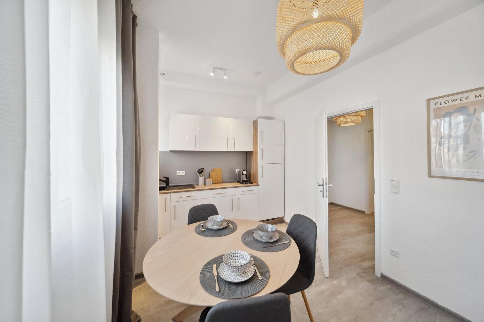 Ruhige Lage, Gute Anbindung, Frisch Renoviert Daire Fellbach Dış mekan fotoğraf